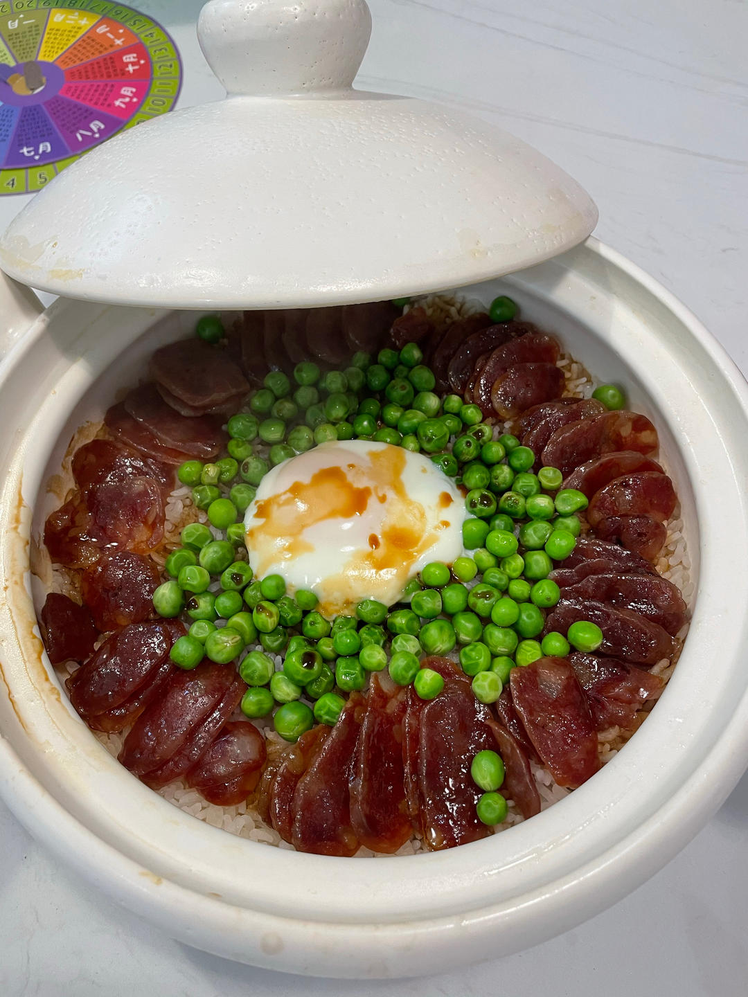 保姆级的「腊味煲仔饭2.0」加强版来了，地道老广味～