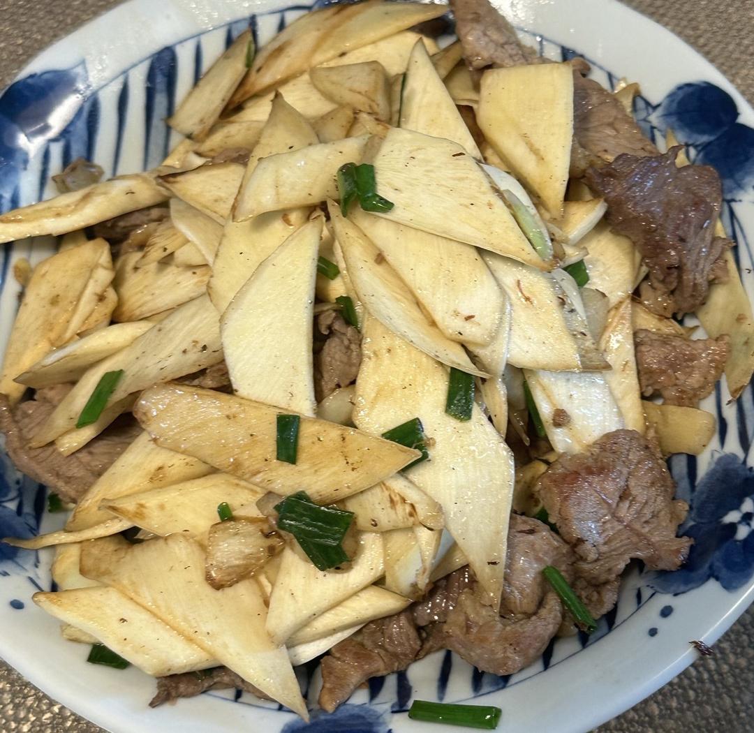茭白炒肉片