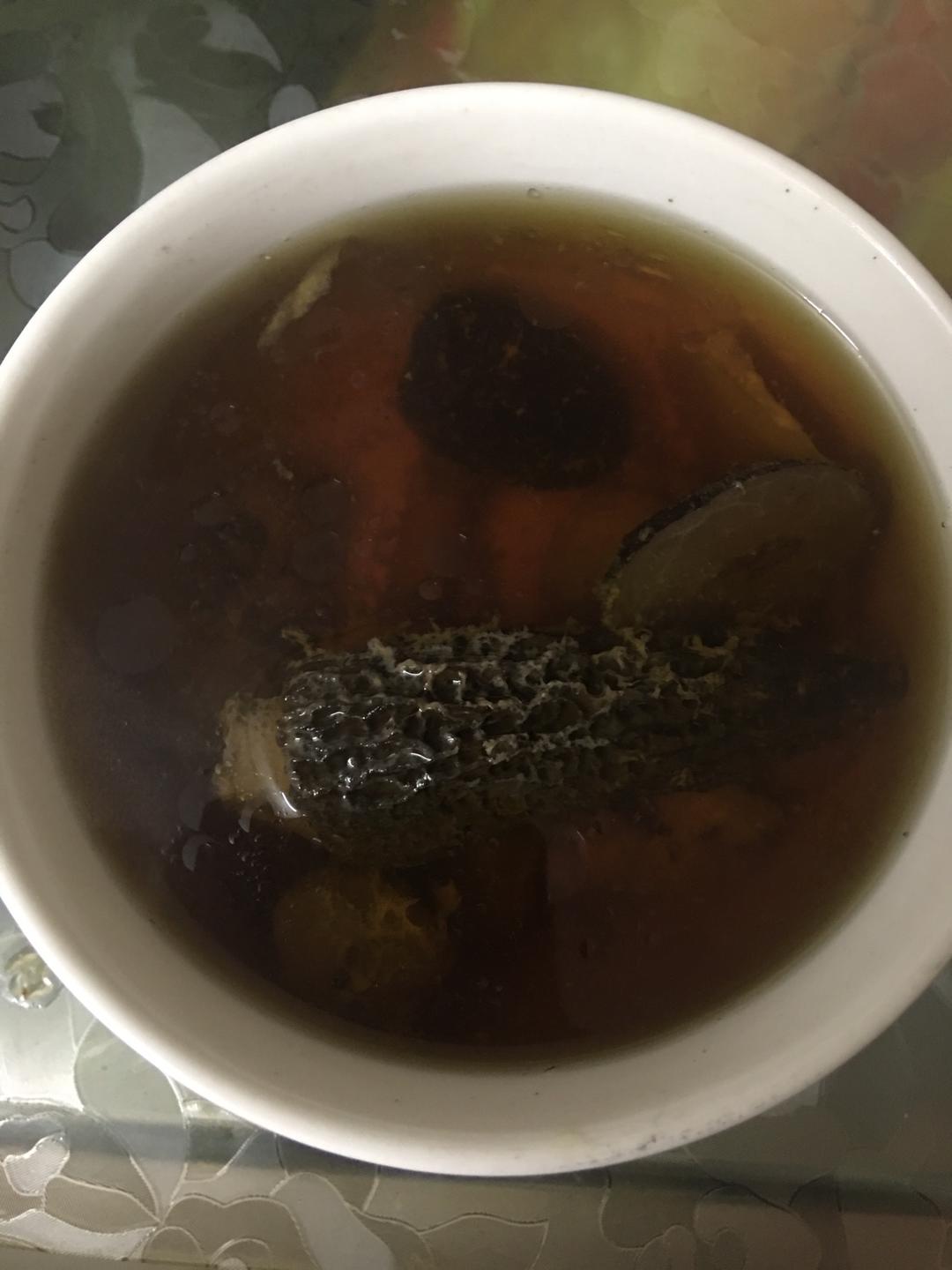 羊肚菌北芪党参瘦肉炖汤