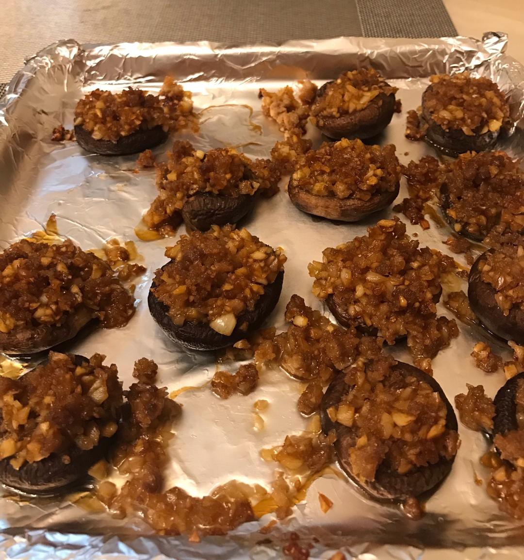 【蒜蓉烤香菇】