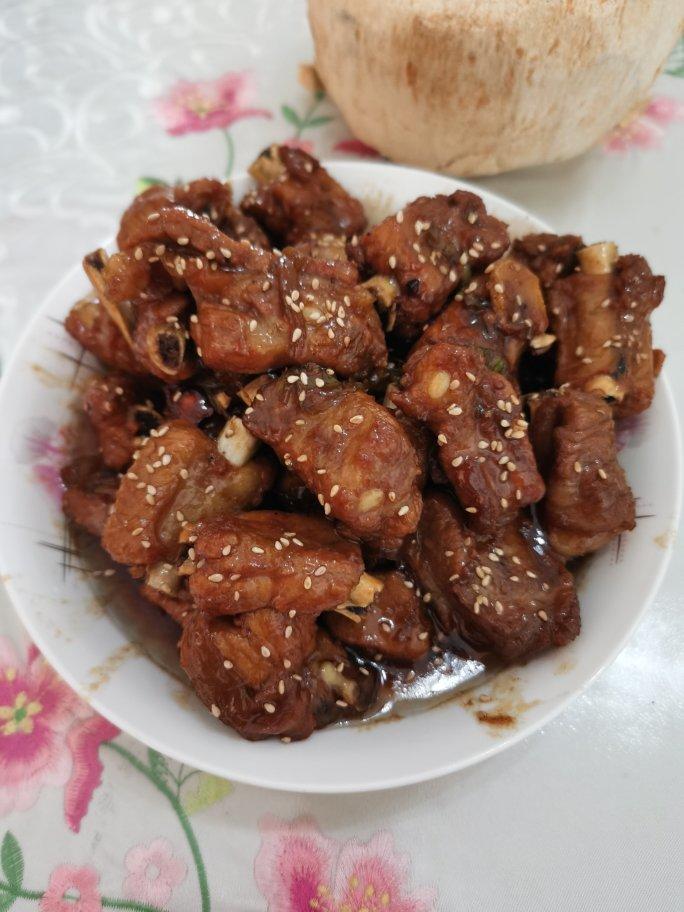 零失败的“糖醋排骨”黄金配比酱汁