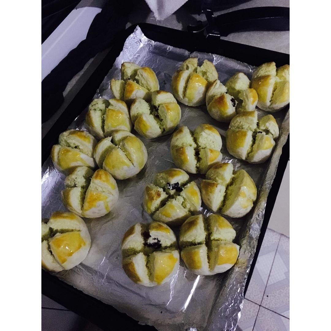 花开富贵之四种口味的椰蓉开口酥