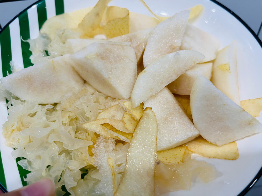 小吊梨汤【5-6月北鼎养生壶食谱】
