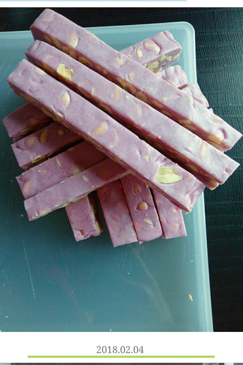 棉花糖版牛轧糖（也可以很有嚼劲，三种口味配方。）