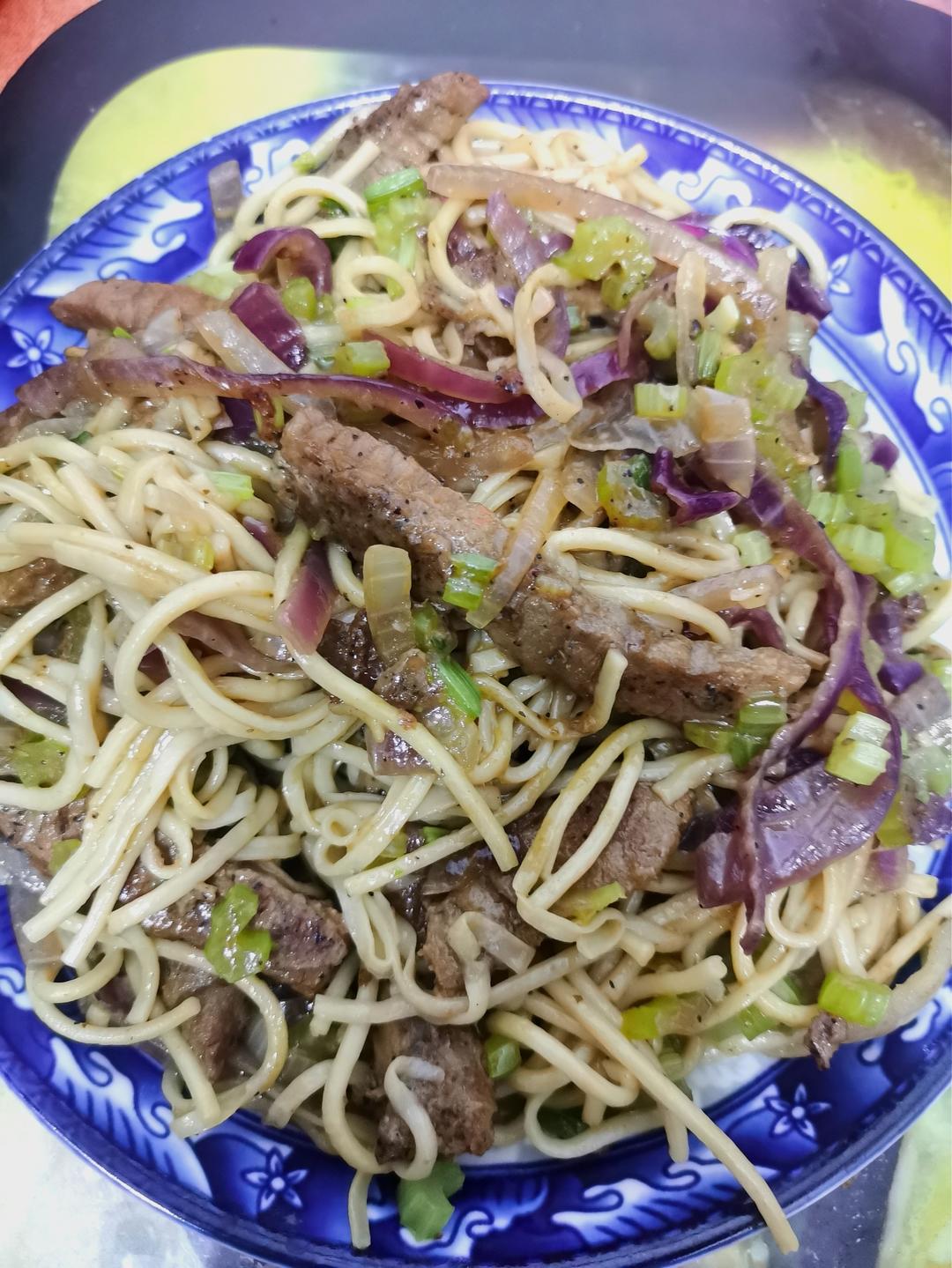 秒杀西餐厅黑椒牛排意面🍝