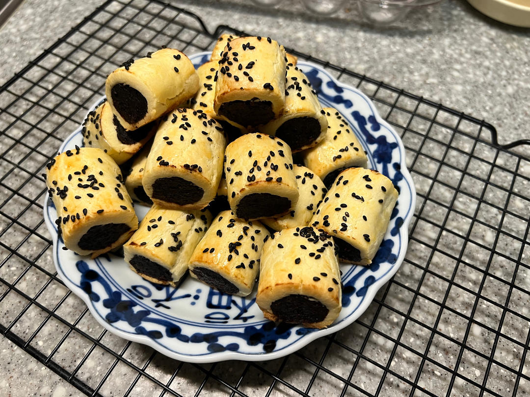 枣泥酥卷