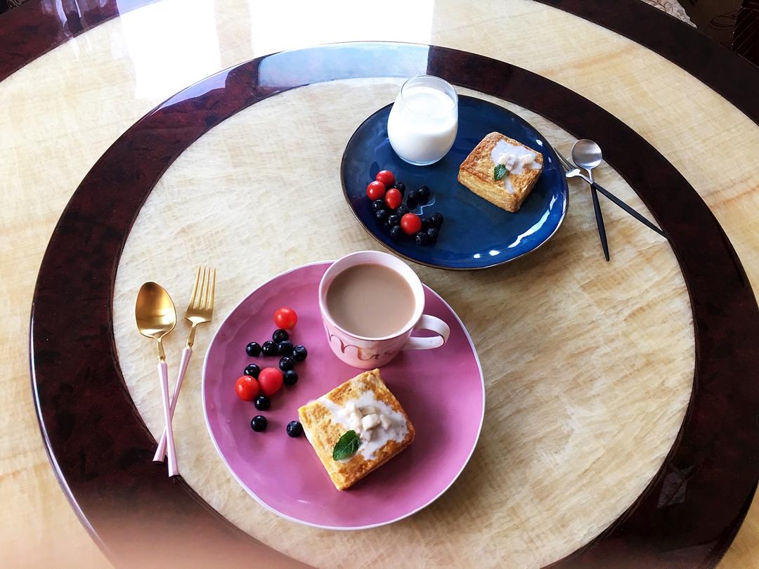 花生酱香蕉吐司