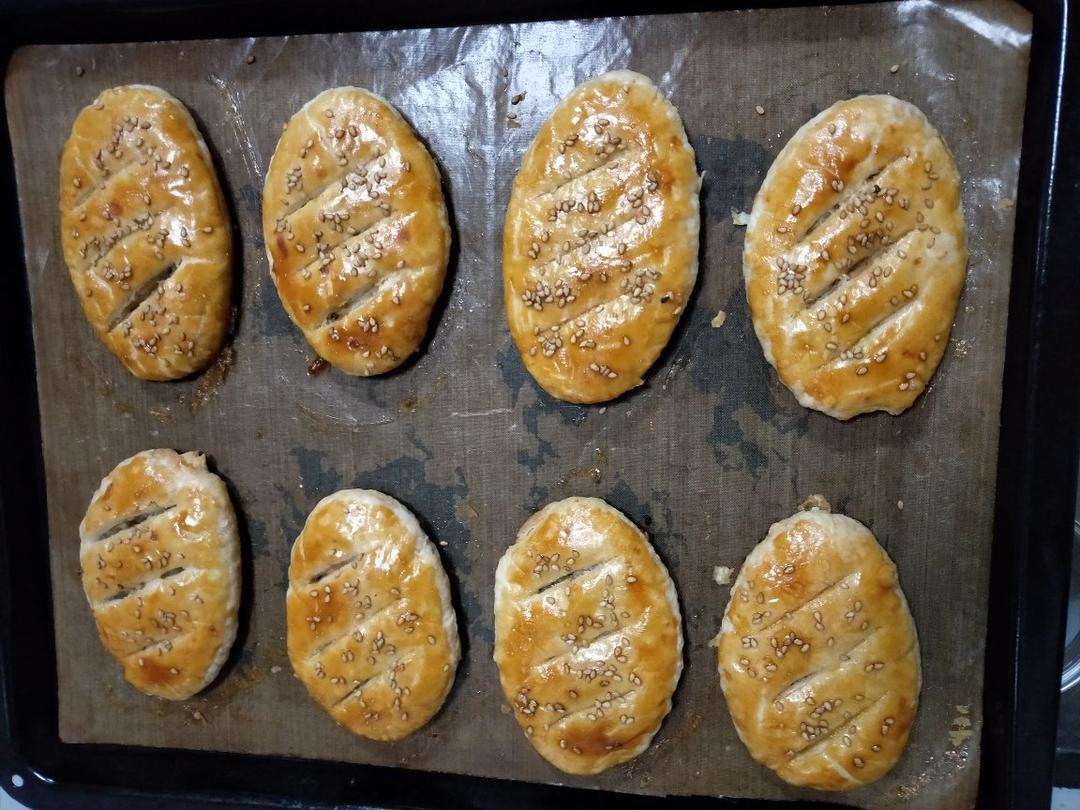 芝麻椒盐牛舌饼（北京小吃）