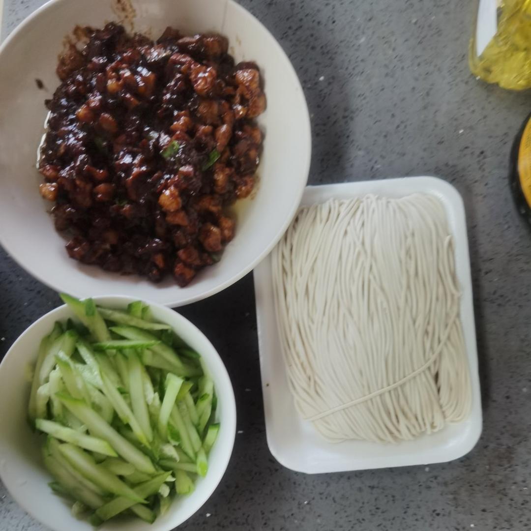 炸酱面
