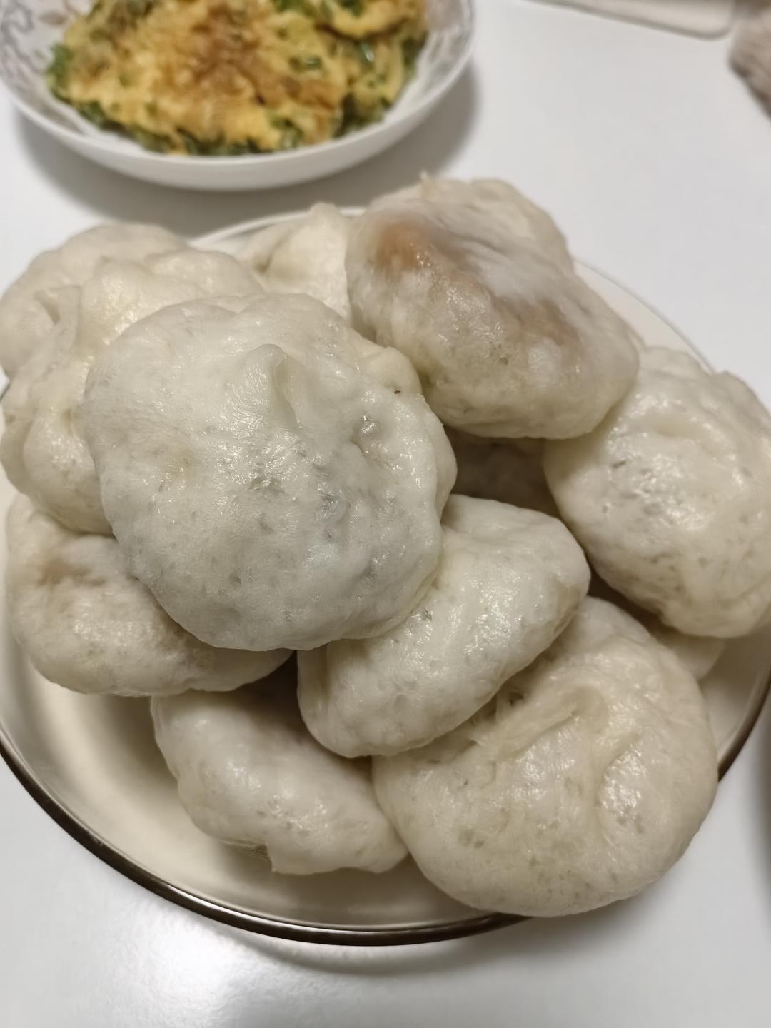 不揉面不擀皮的酱肉小笼包～美味早餐