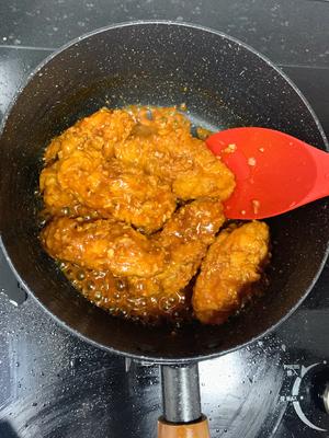 蜂蜜黄油炸鸡+韩式辣酱炸鸡的做法 步骤6