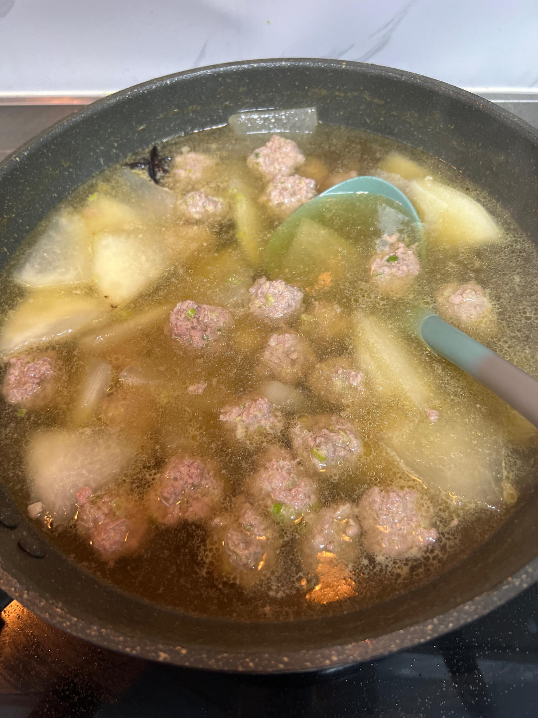 【冬瓜羊肉丸子汤】从调馅到下丸子的手法，超详细版本！