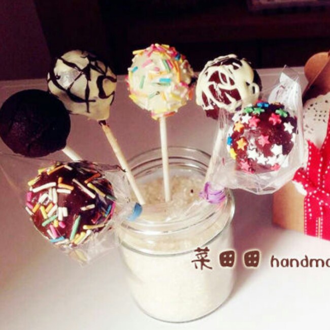 棒棒糖蛋糕 cake pops 做法