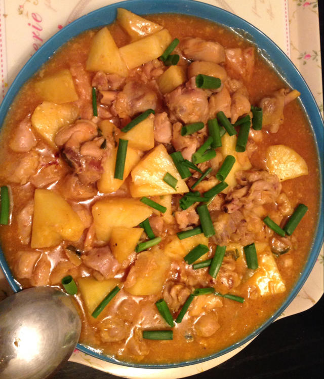 菠萝炒鸡