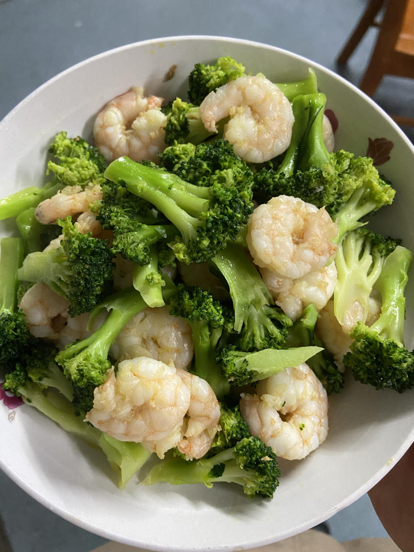 腰果虾仁炒西兰花