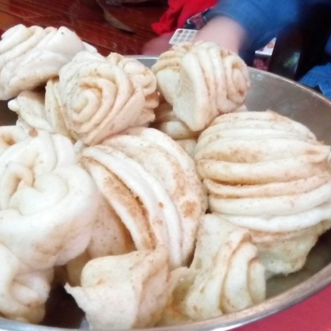 小花卷（详细步骤图）
