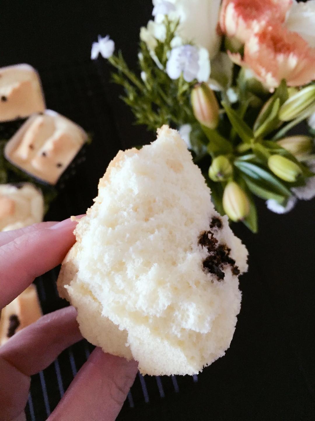 炼乳戚风小蛋糕