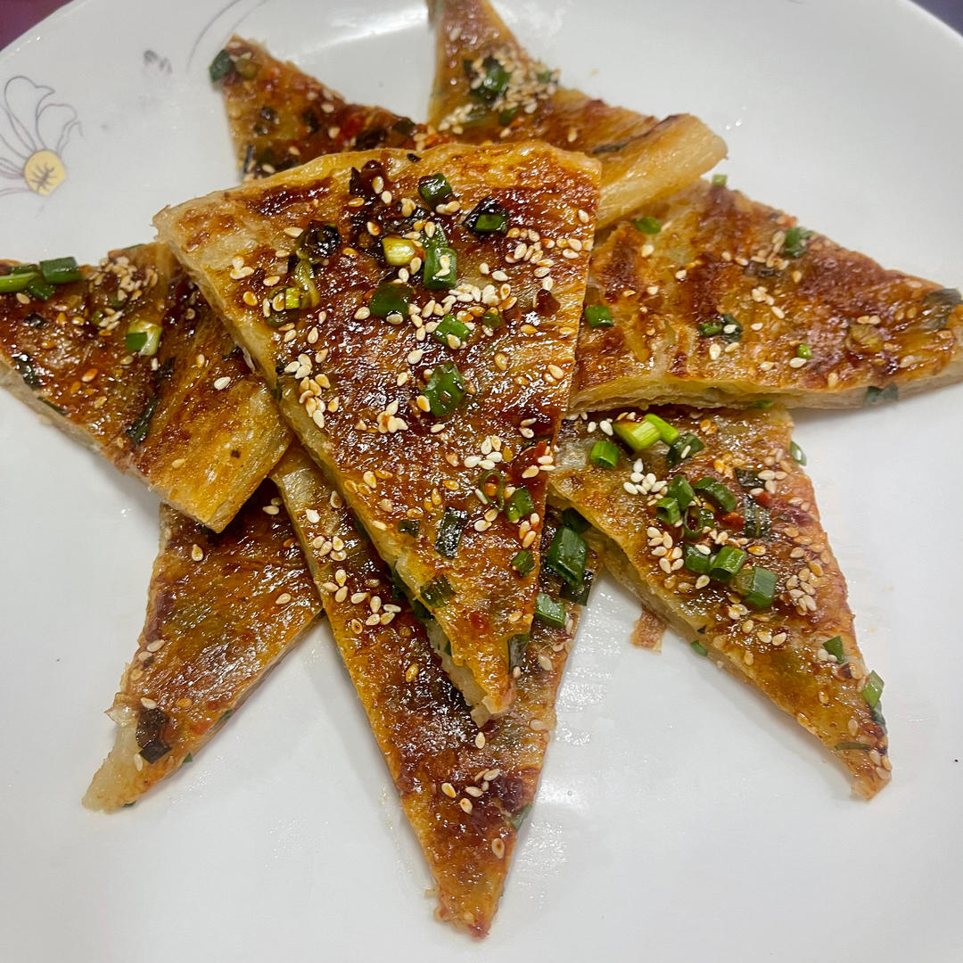 超级简单的自制酱香饼（手抓饼版）的做法