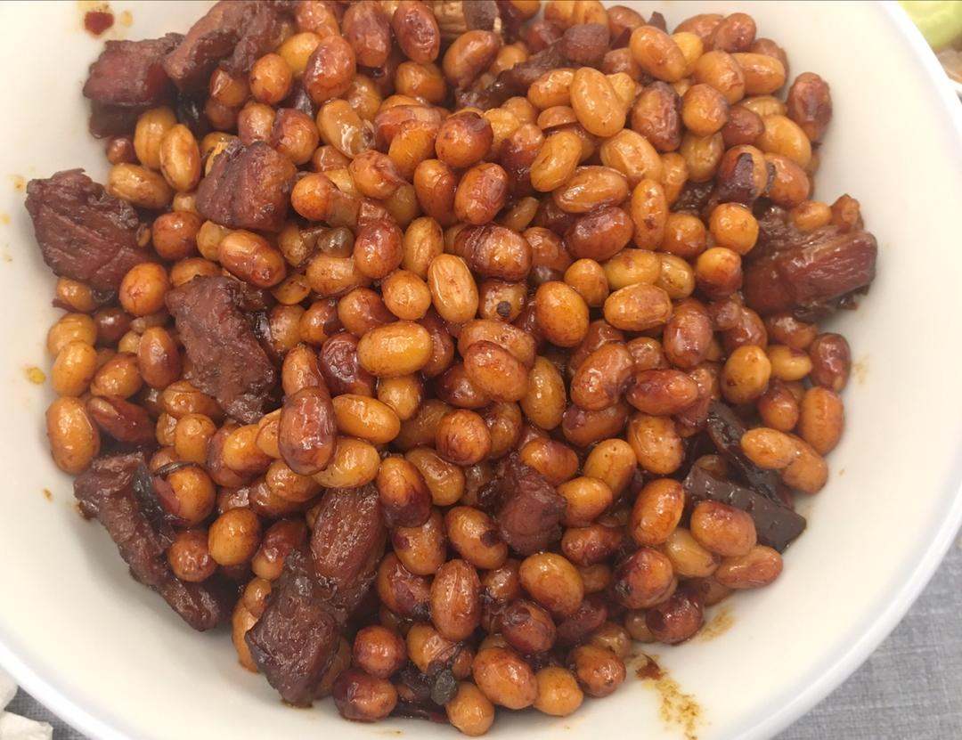黄豆烧肉