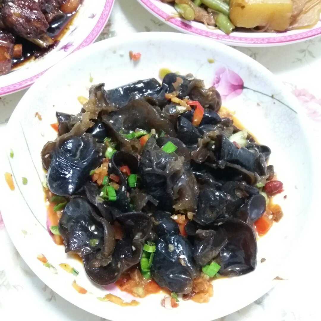 凉拌木耳