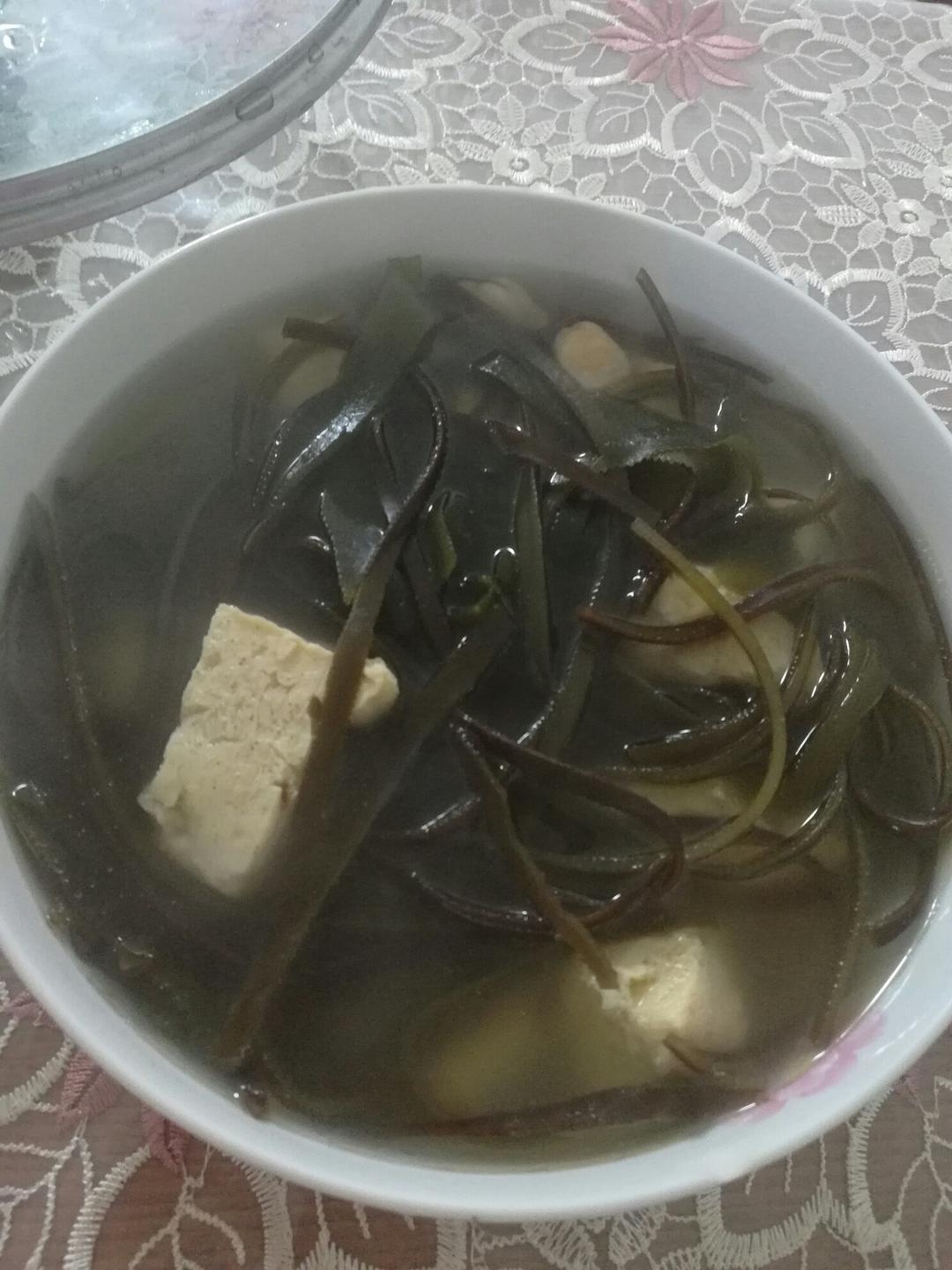 冻豆腐海带汤