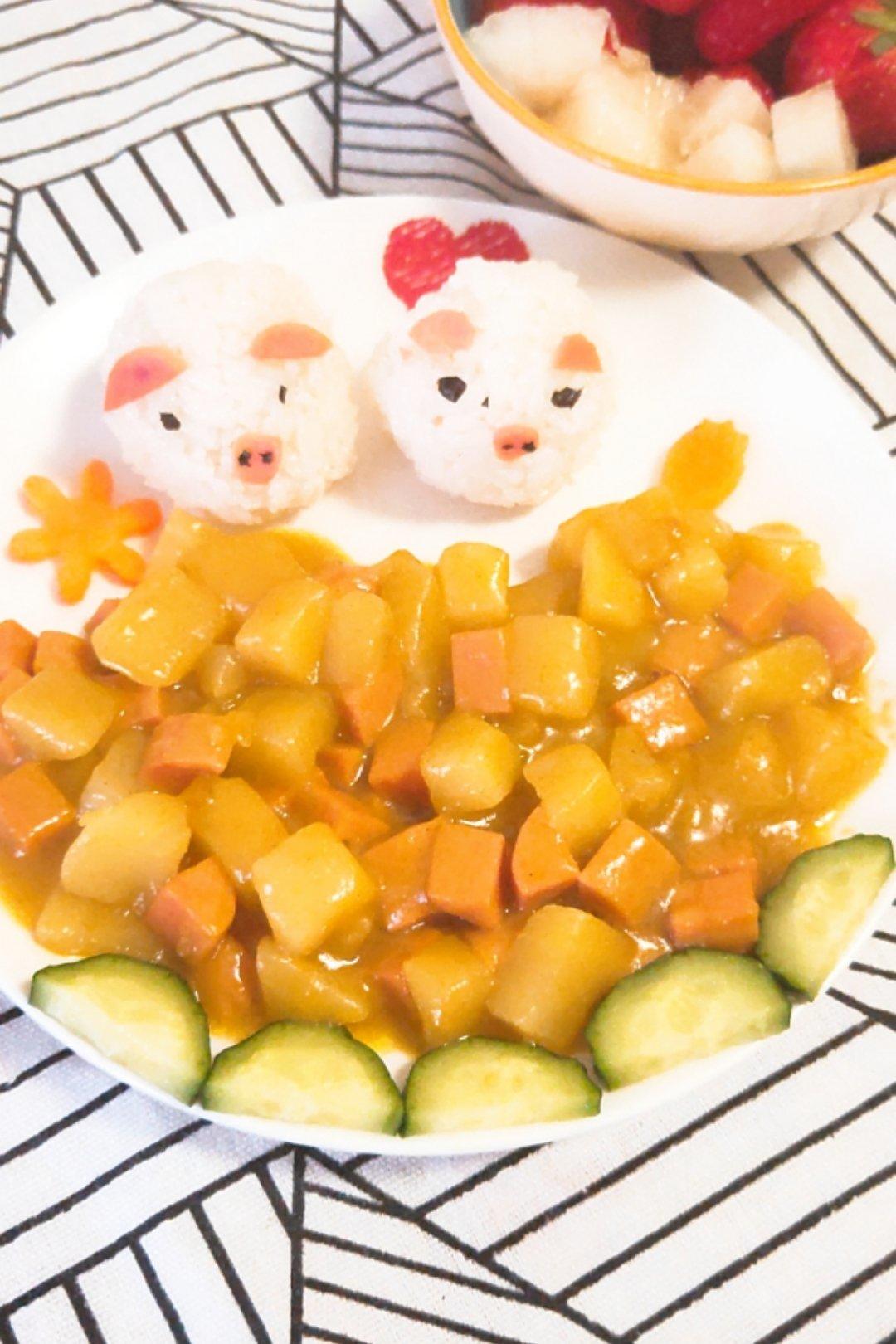 创意小猪咖喱饭团