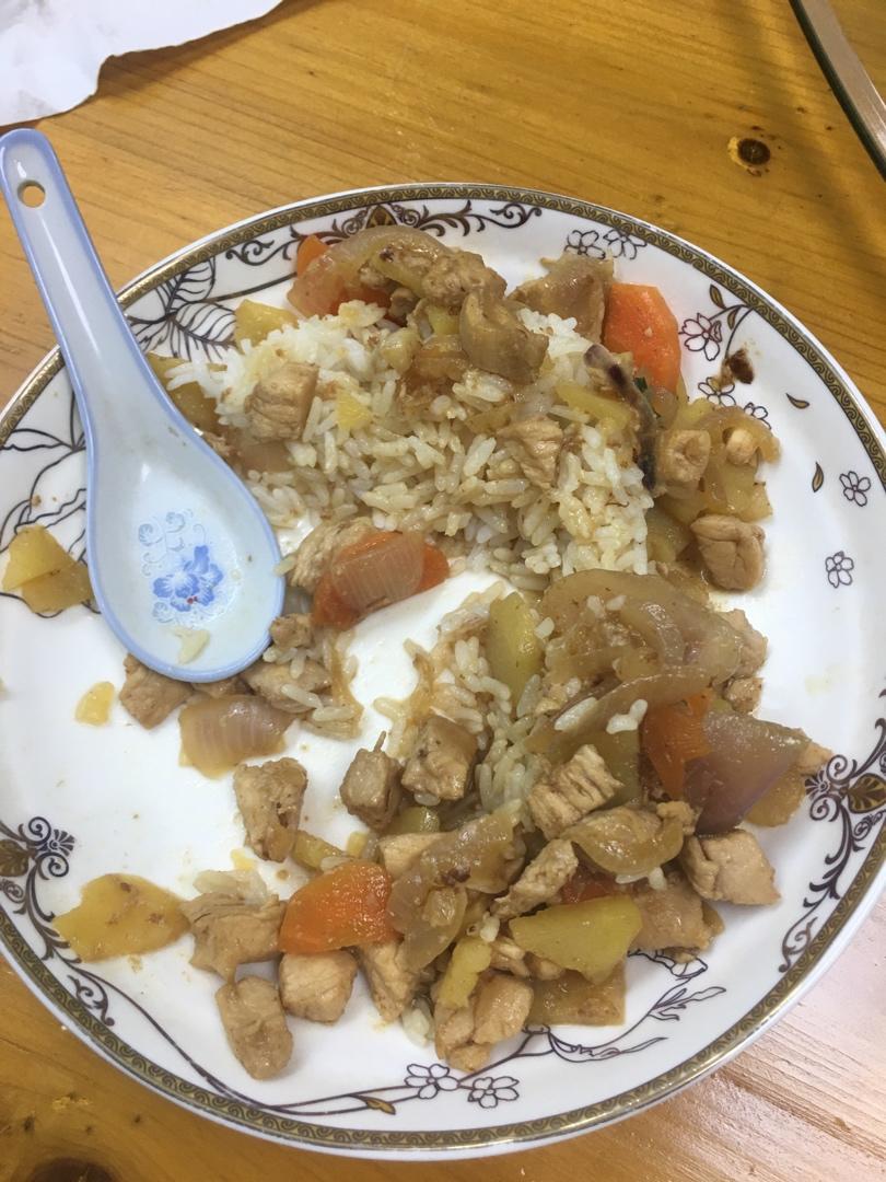 鸡胸肉炖土豆