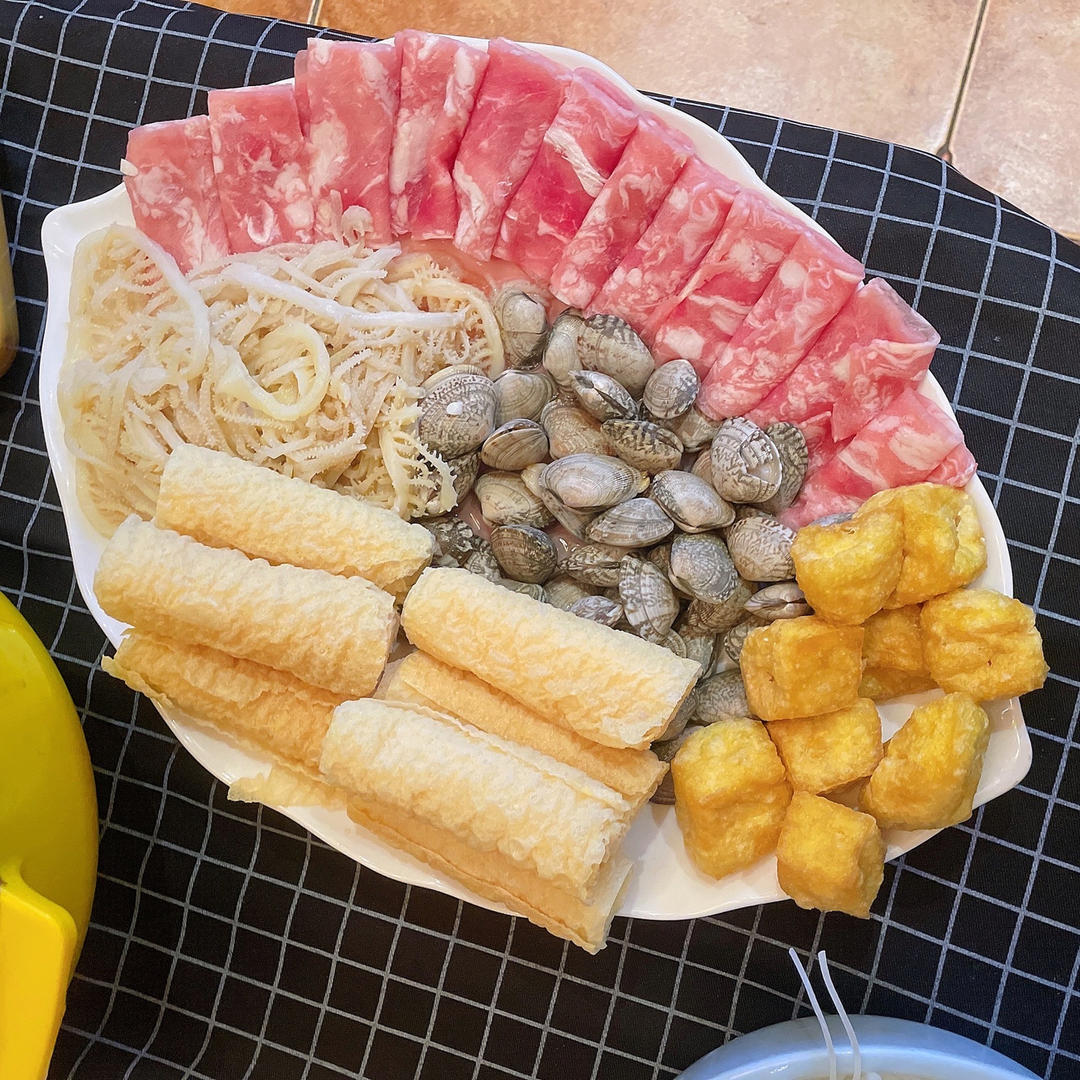 【花胶鸡火锅】