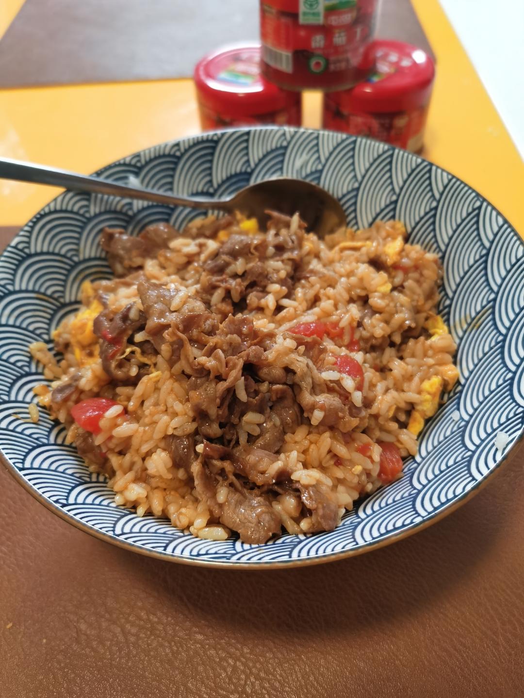 超浓郁番茄肥牛烩饭‼️剩饭这样做～秒空盘