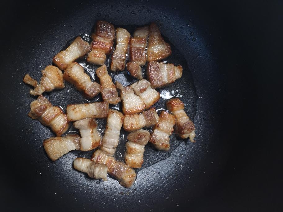 不油腻的电饭煲红烧肉的做法 步骤5