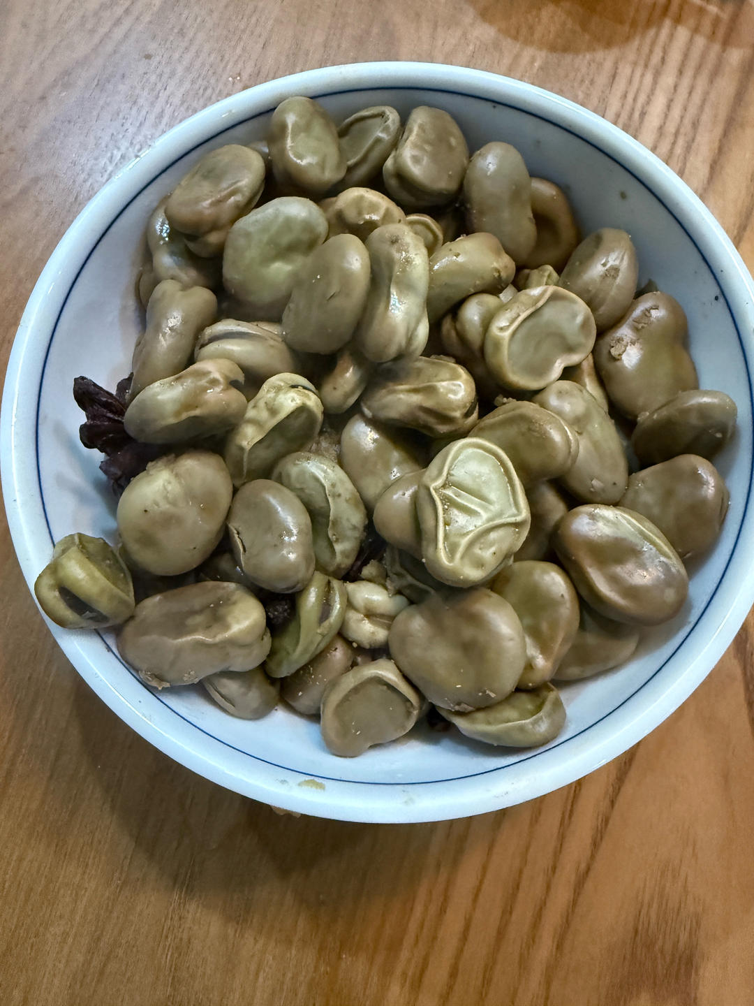 茴香豆、水煮五香蚕豆，孔乙己那碟让我们都流过口水的豆子