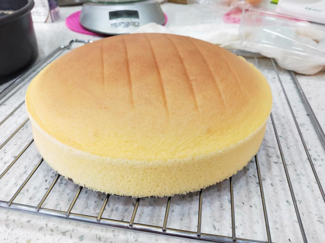 简单易成功的古早蛋糕 戚风蛋糕
