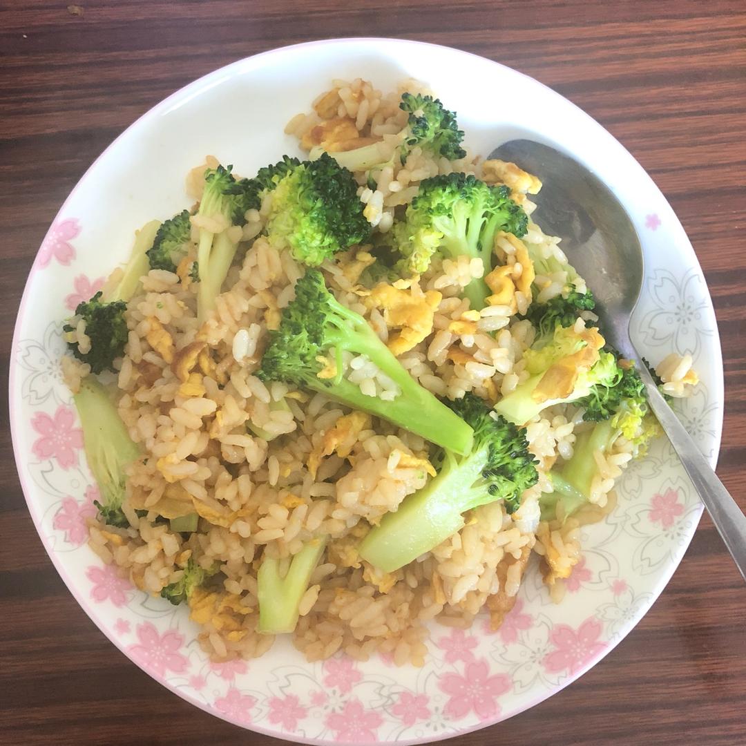 家常蛋炒饭