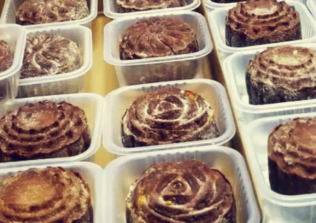 巧克力奶酪椰蓉拉丝月饼