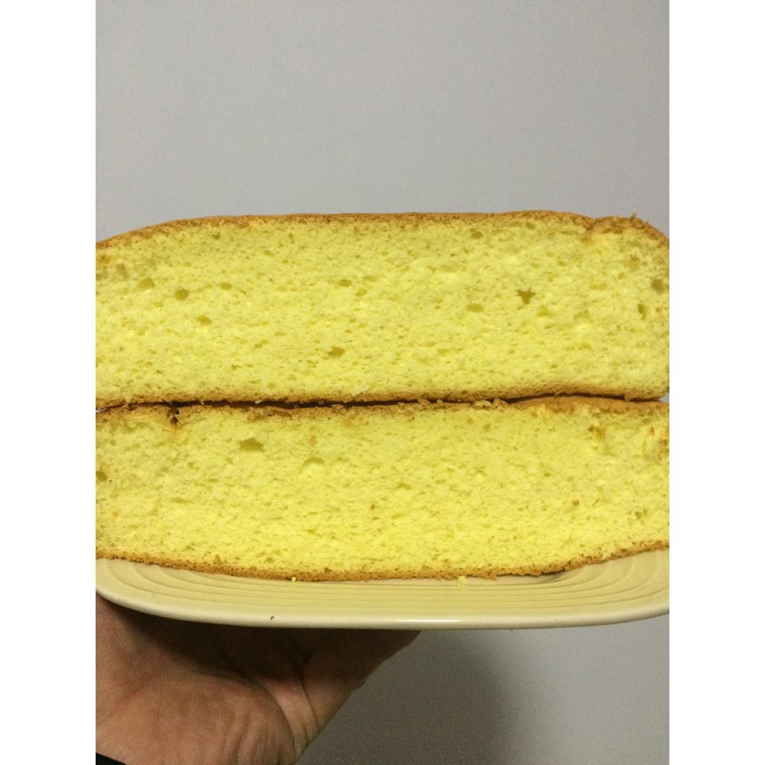 椰蓉戚风蛋糕