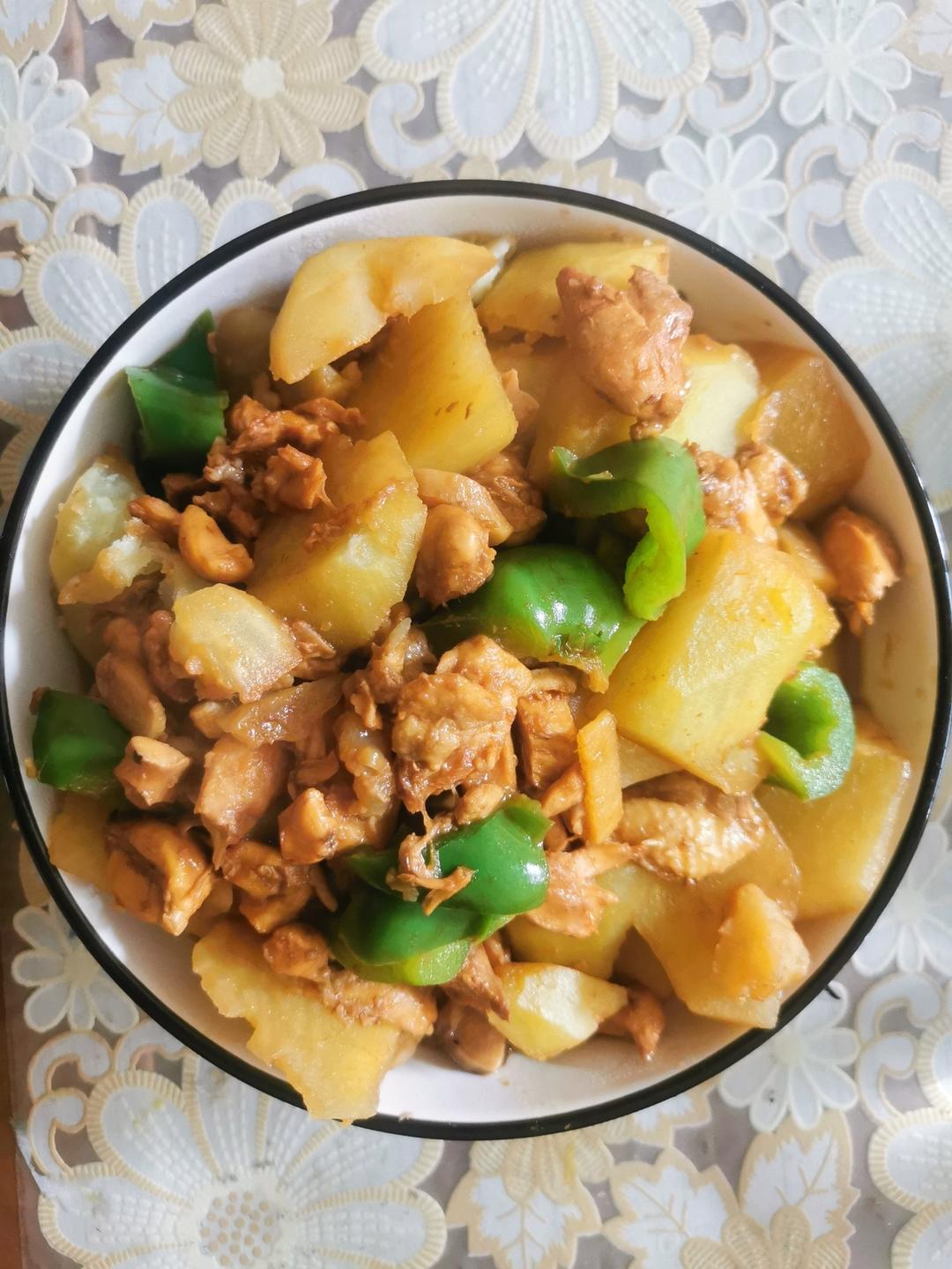 土豆鸡块（黄焖鸡）