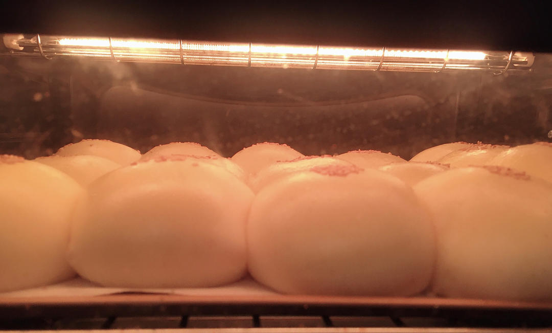 🥛超简单快手，柔软拉丝，一次发酵，牛奶小餐包