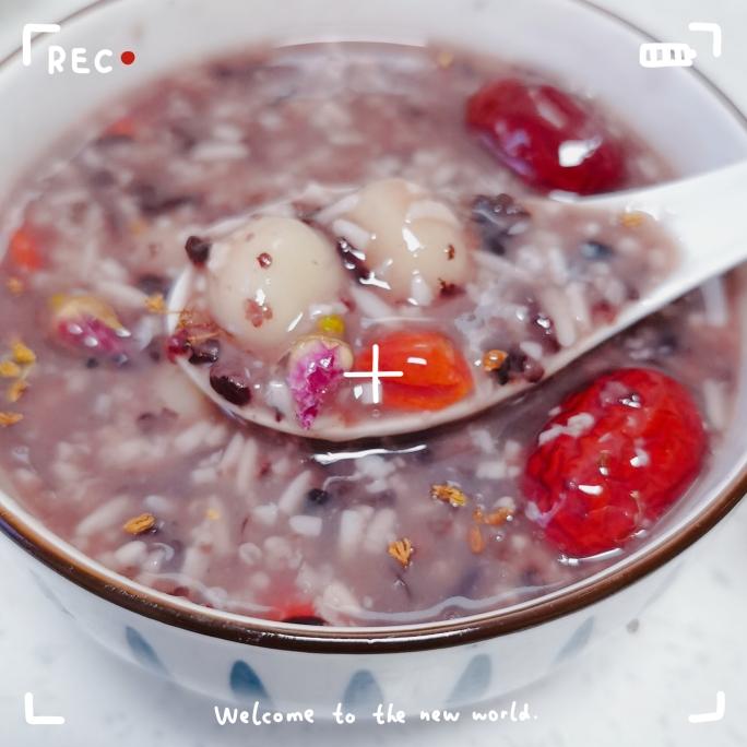 红豆花香酒酿圆子的做法