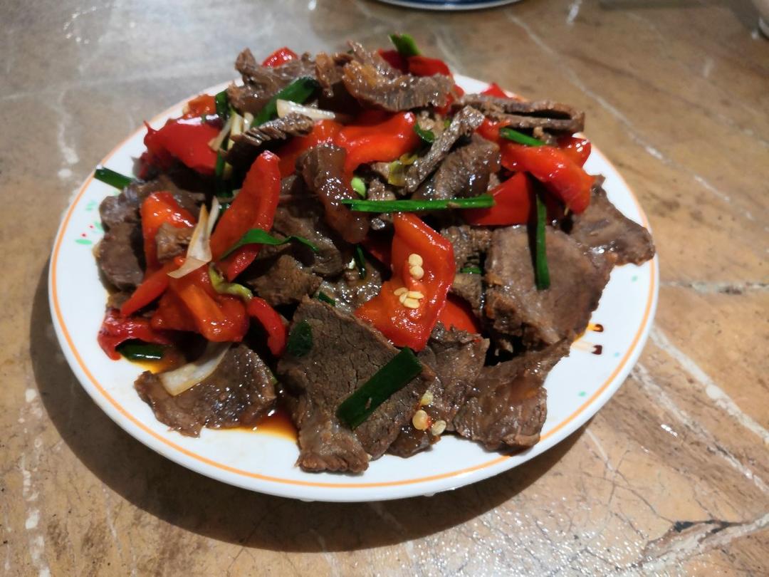 下饭神器蚝油青椒牛肉片