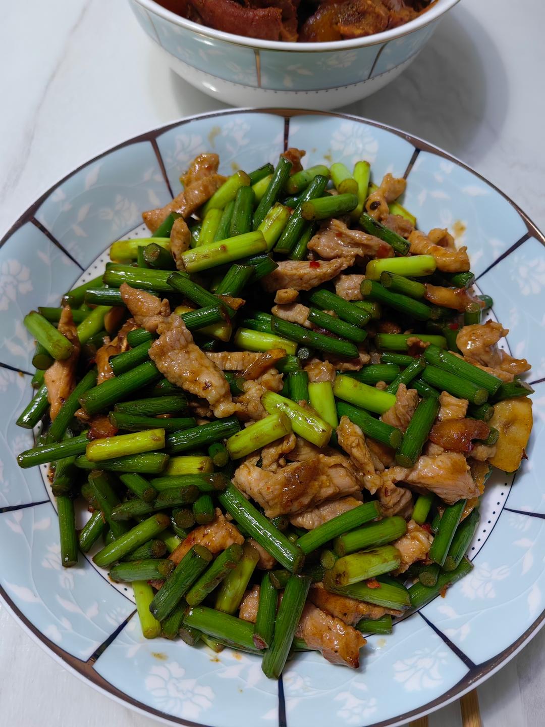 蒜薹炒肉丝