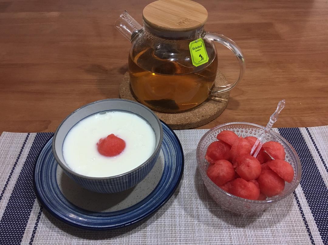 【视频】超简版，懒人 双皮奶～