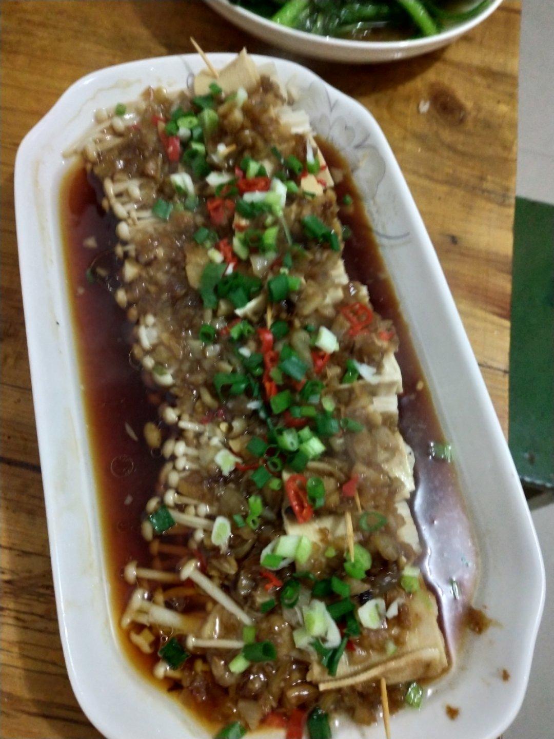 蒜蓉蒸金针菇