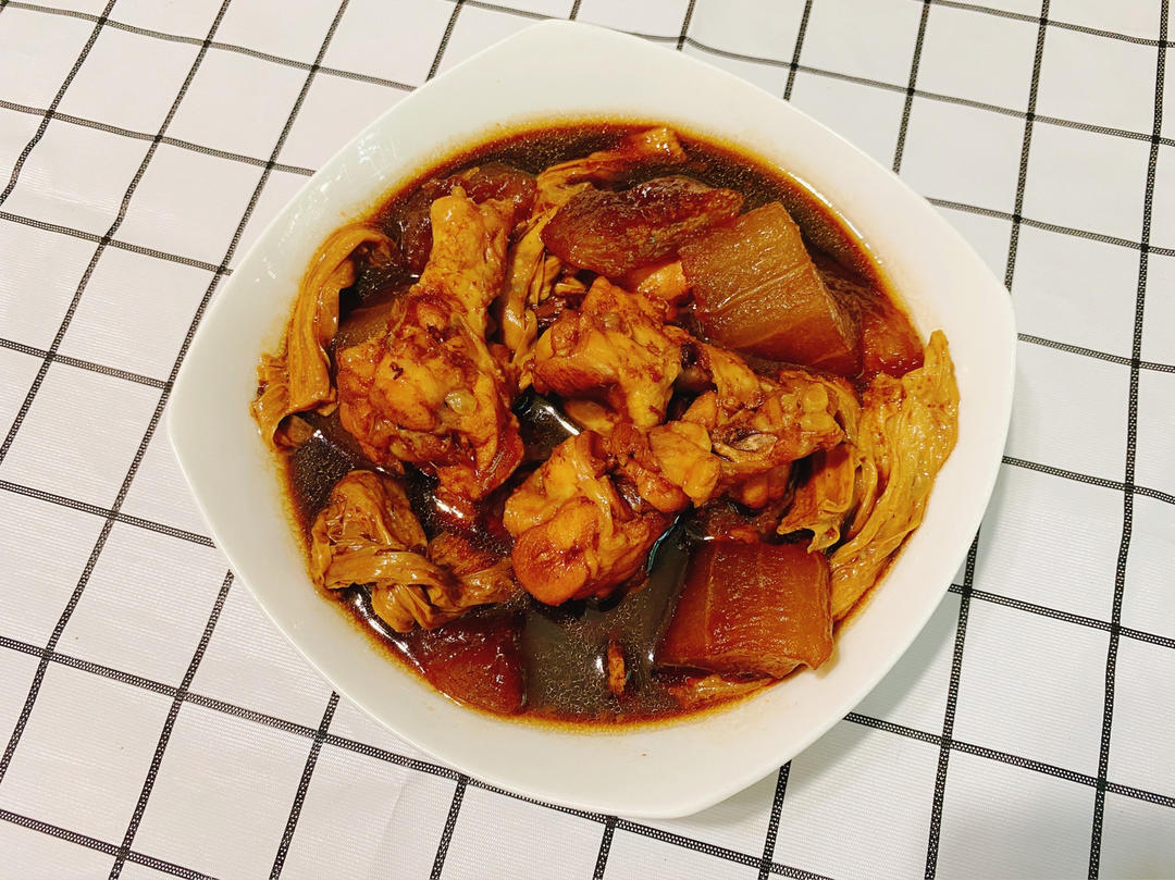 红烧腐竹鸡腿