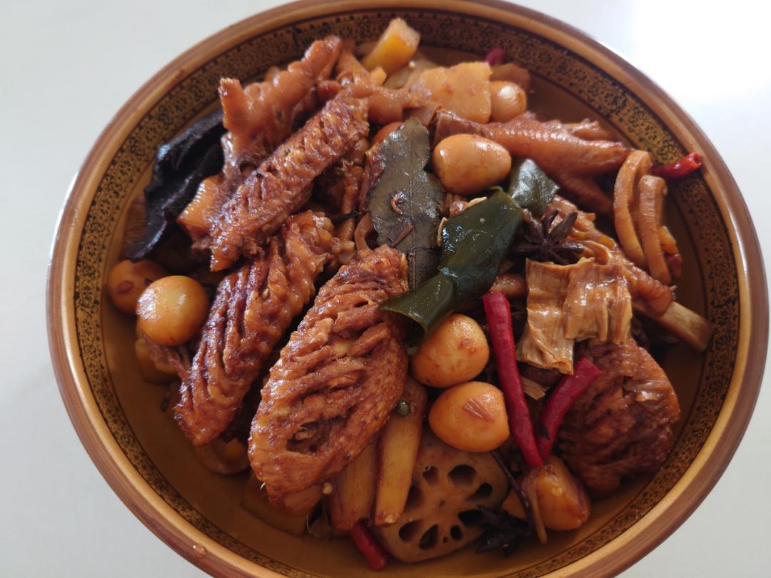 超A的武汉卤味周黑鸭（超详尽版）