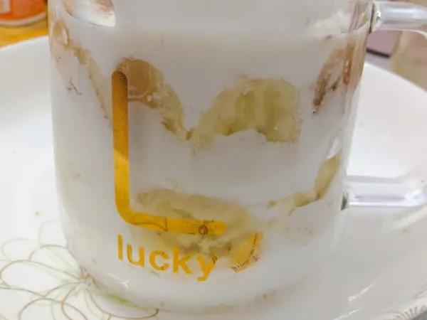 减肥早餐必吃的隔夜燕麦酸奶