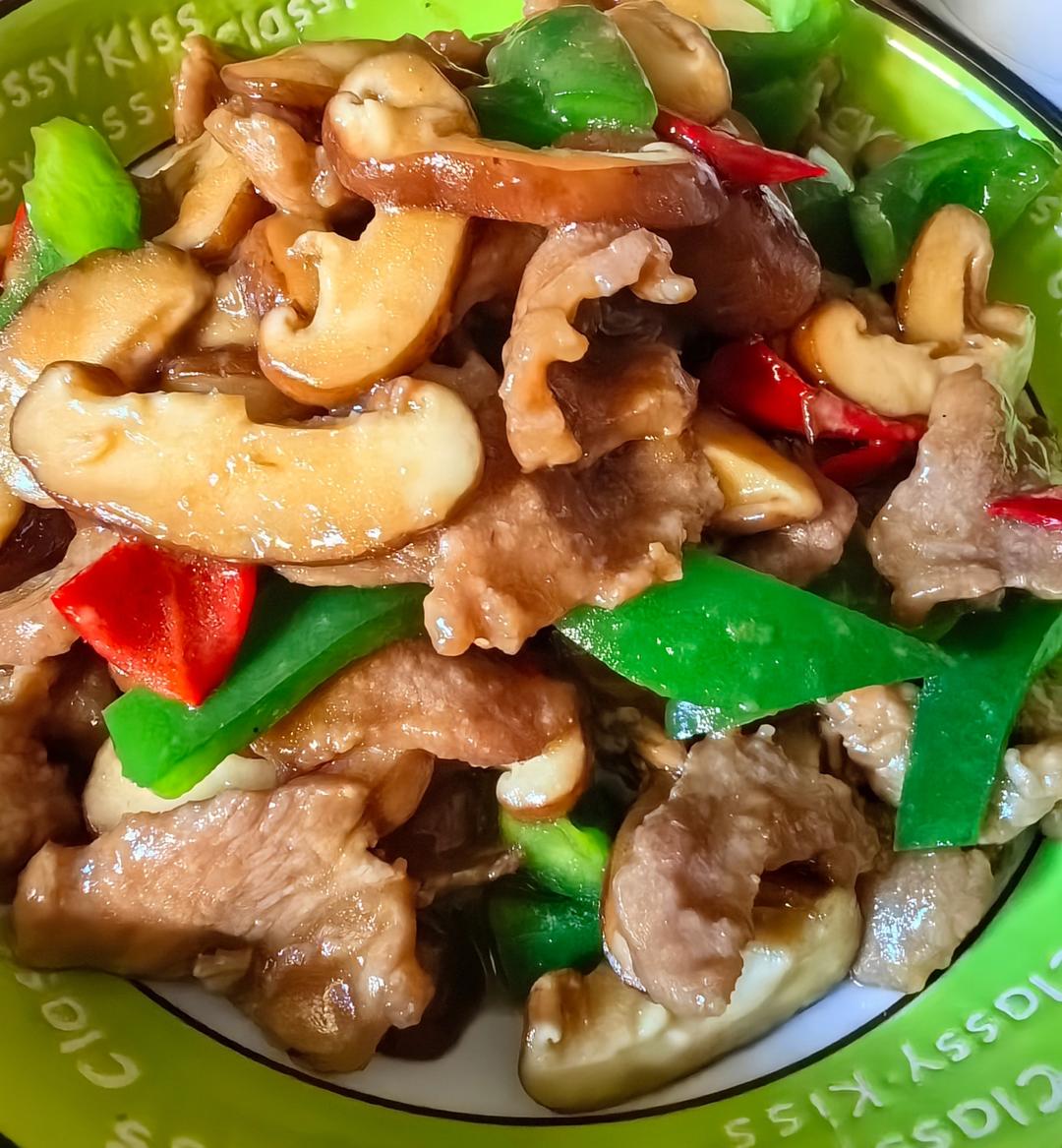 香菇炒肉｜贼香