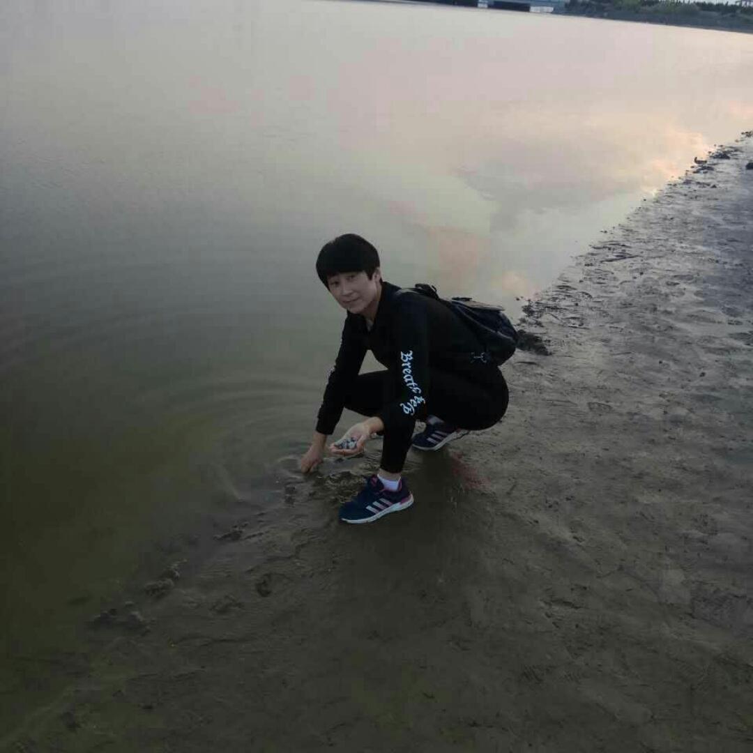 邢榕珊