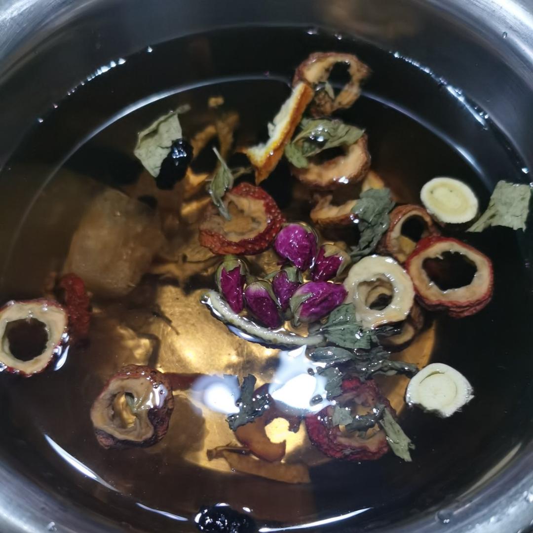 酸梅汤（同仁堂配方）