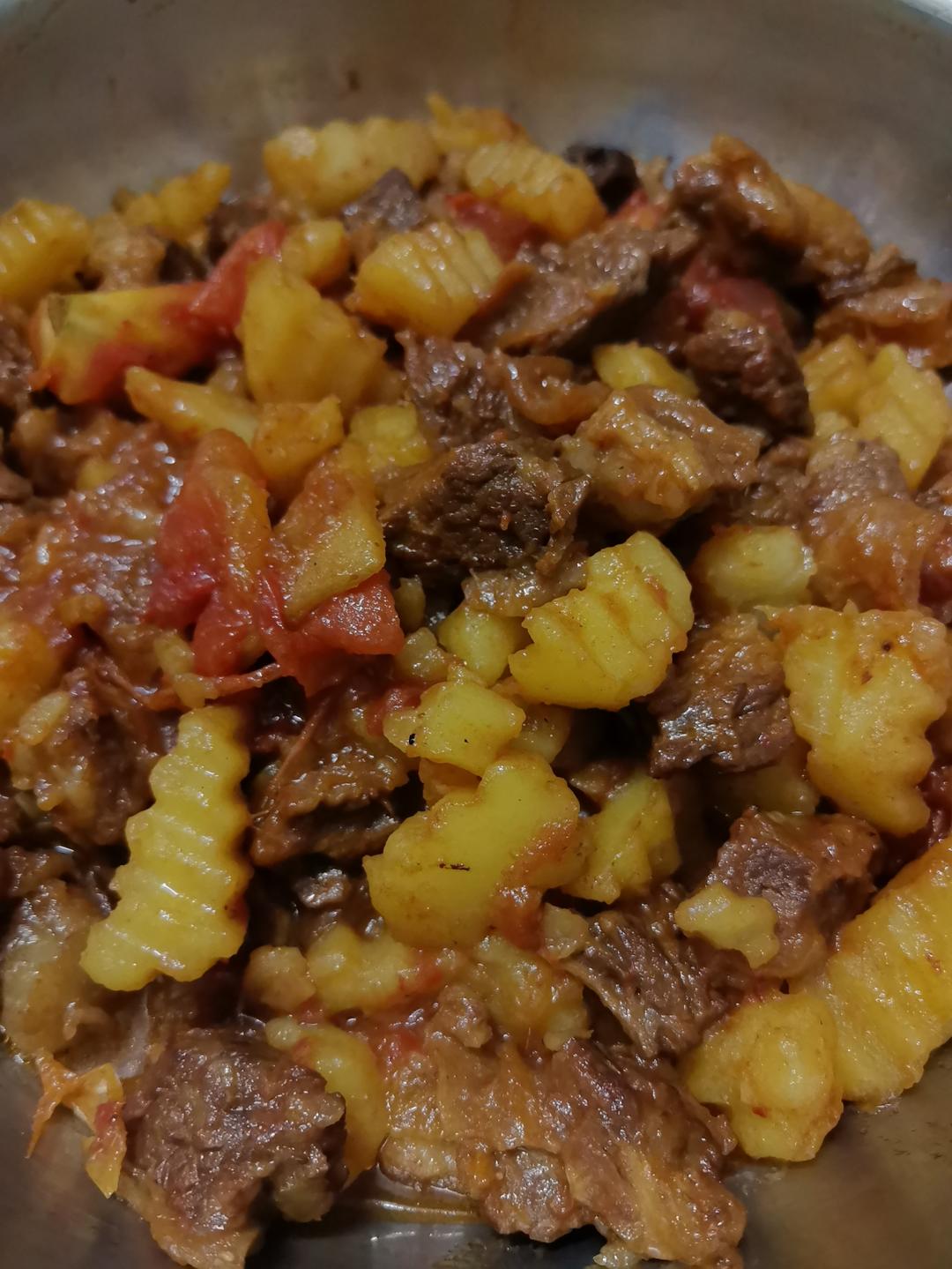 金牌🥇西红柿土豆炖牛腩