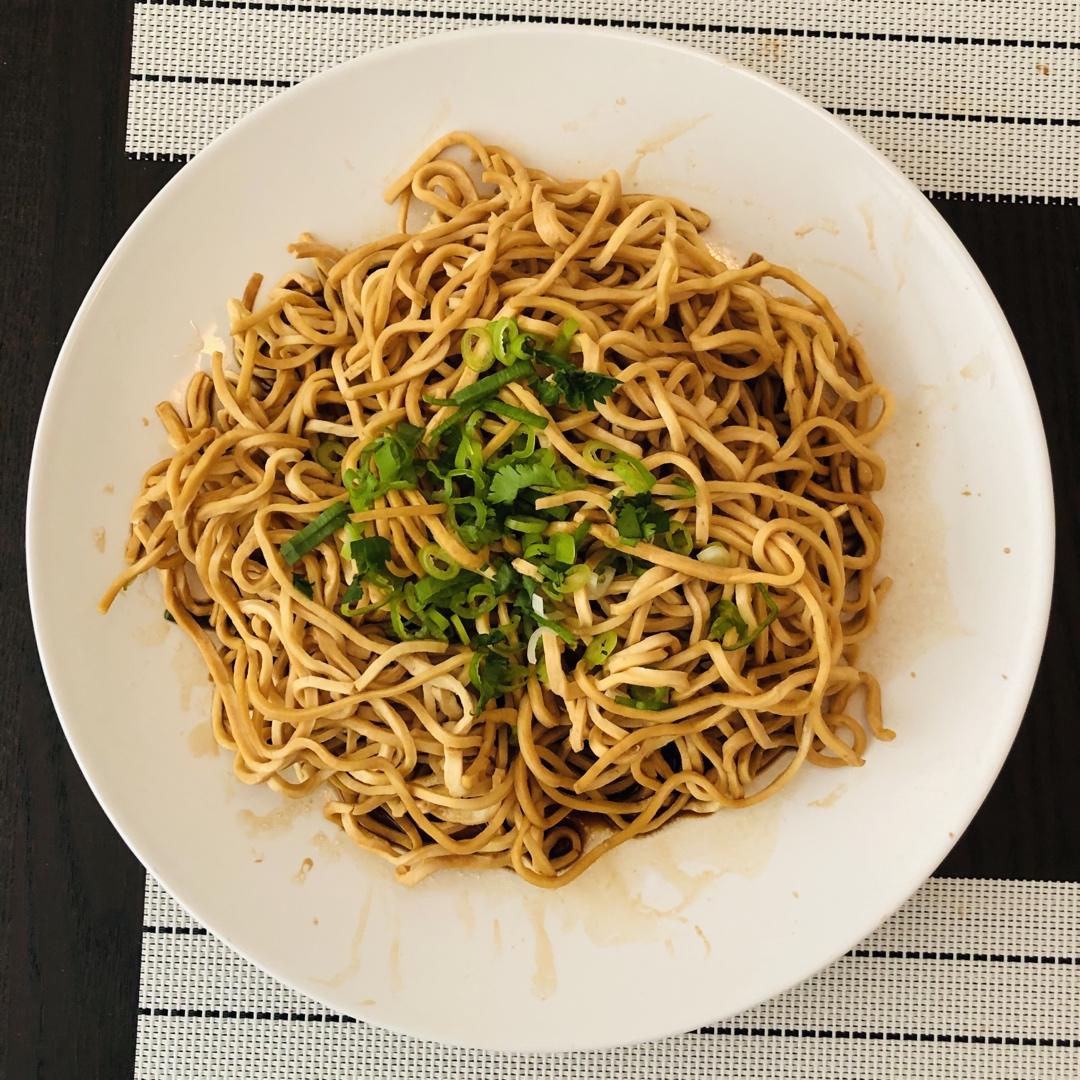 麻油烫干丝